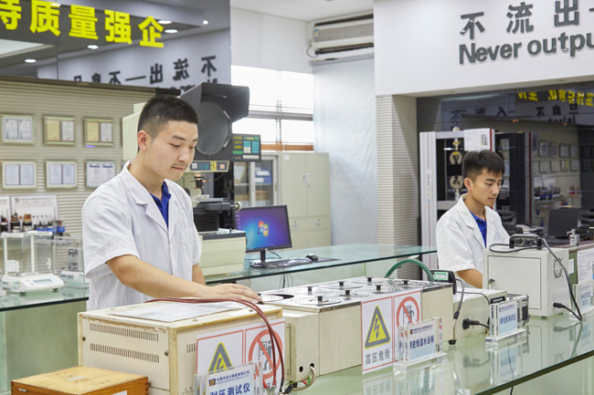 东莞制造业如何做品牌？？？？？？这家工业企业签下甄子丹任代言人
